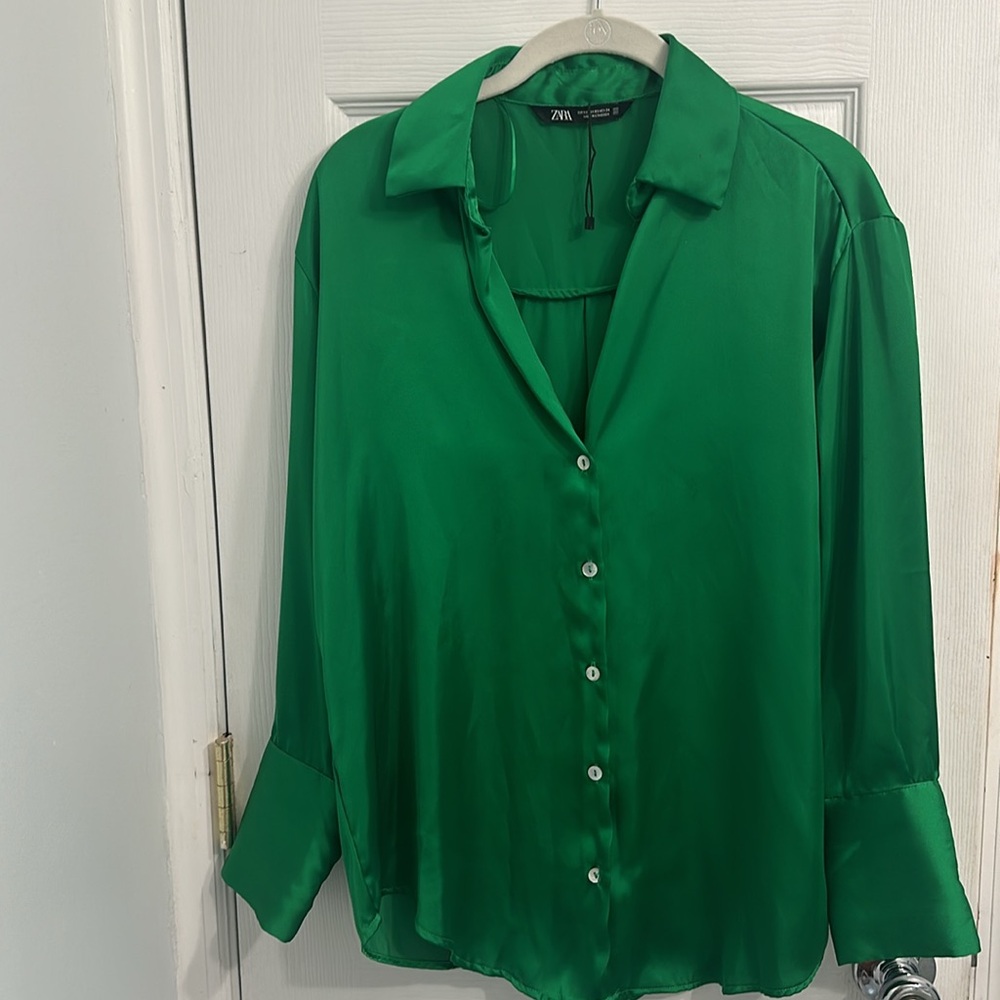 Zara button down. XS oversized button down